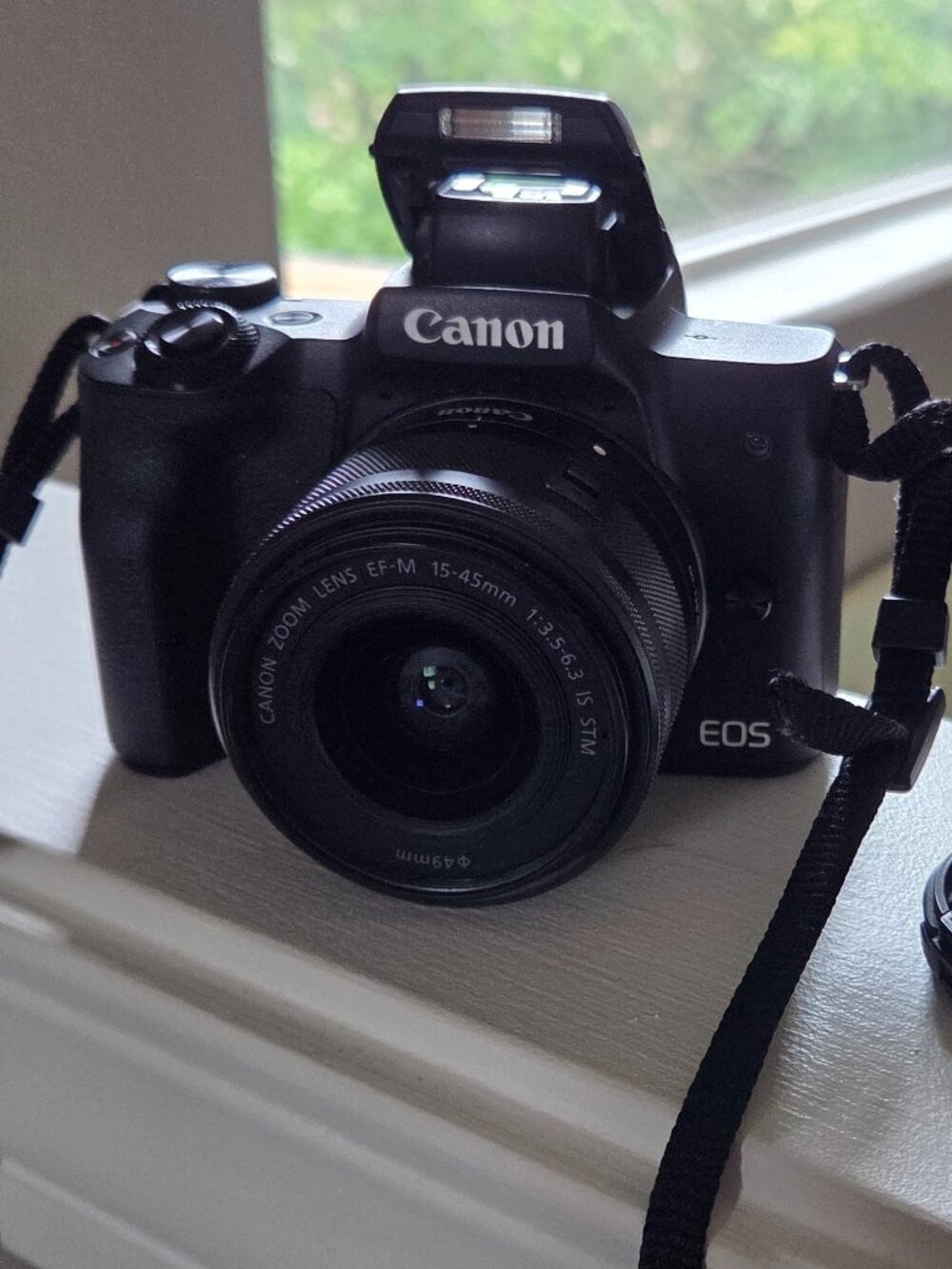 Cannon EOS M50